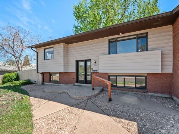 8640 W Jewell Avenue, Lakewood CO 80232
