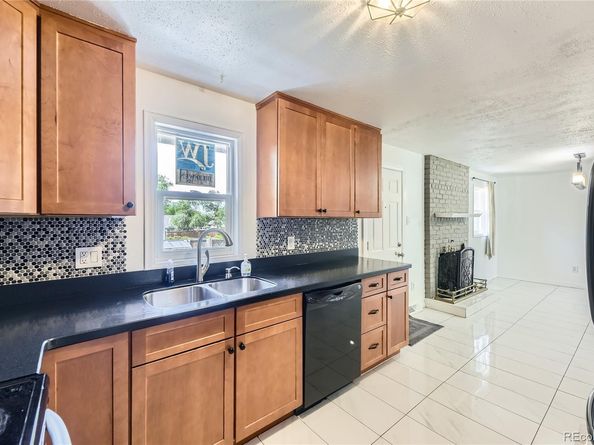10633 E 6th Place, Aurora CO 80010