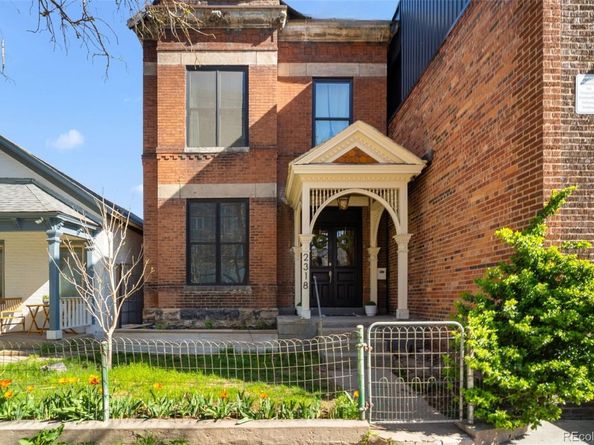 2318 Arapahoe Street, Denver CO 80205