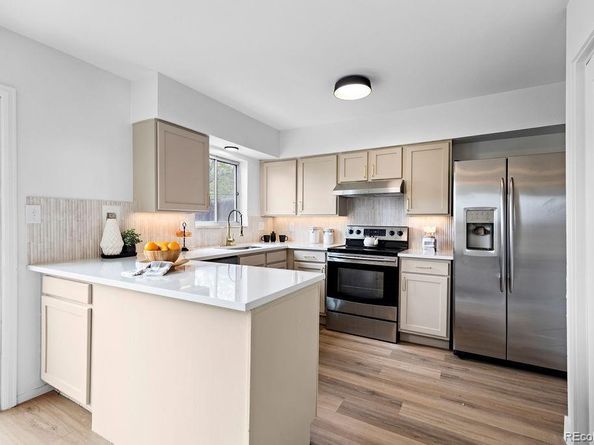 5667 S Lowell Boulevard, Littleton CO 80123