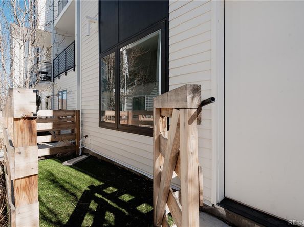 1172 S Reed Way, Lakewood CO 80232