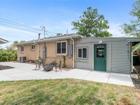 995 Ironton Street, Aurora CO 80010