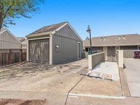 61 Anair Way, Oakland CA 94605