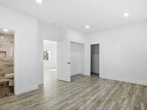 8825 D Street, Oakland CA 94621