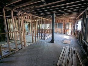 4851 Walnut Street, Oakland CA 94619