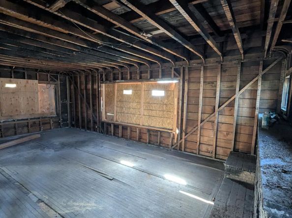 4851 Walnut Street, Oakland CA 94619