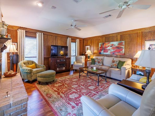 428 Tall Oaks Lane, Outside California CA 75081