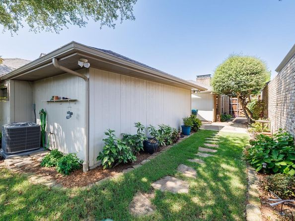 428 Tall Oaks Lane, Outside California CA 75081