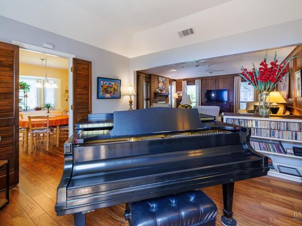 428 Tall Oaks Lane, Outside California CA 75081
