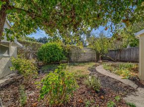 8125 Earl Street, Oakland CA 94605
