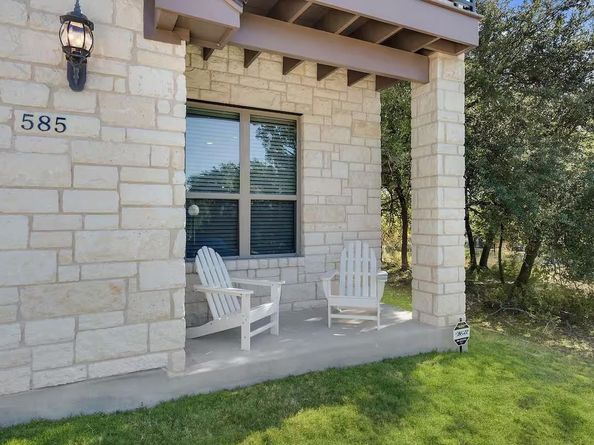 585 Demarett DR, Point Venture TX 78645