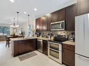 585 Demarett DR, Point Venture TX 78645
