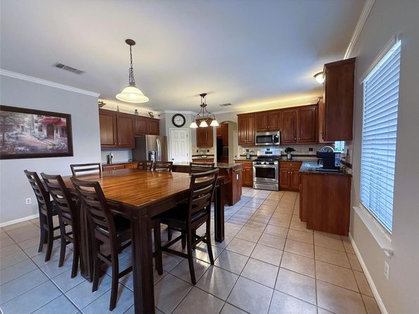1207 Calistoga DR, Leander TX 78641