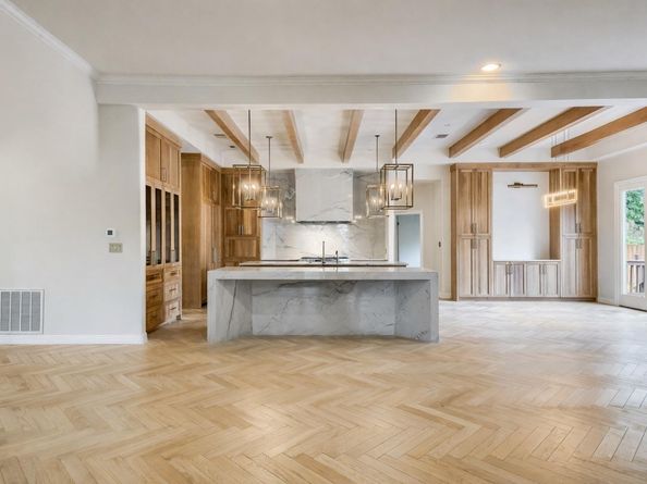 2906 Mill Reef CV, Austin TX 78746