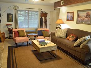 907 Pepperell CT, Austin TX 78753