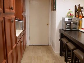 907 Pepperell CT, Austin TX 78753