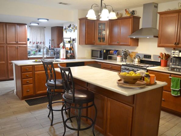 907 Pepperell CT, Austin TX 78753