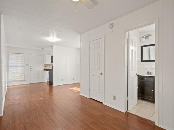 5300 Guadalupe ST 108, Austin TX 78751