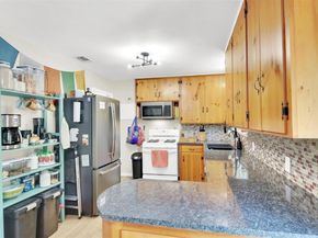 7610 Gault ST, Austin TX 78757
