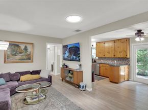 7610 Gault ST, Austin TX 78757