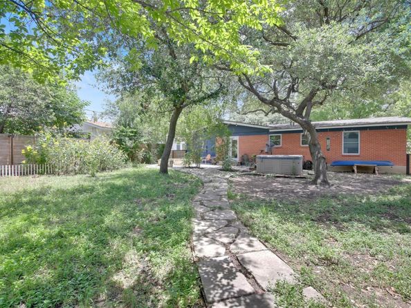 7610 Gault ST, Austin TX 78757
