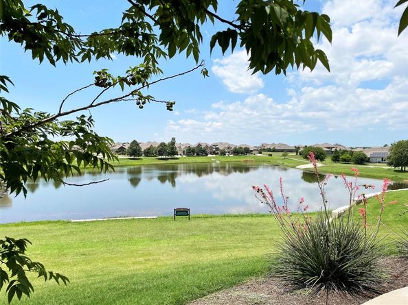 512 Blue Agave LN, Georgetown TX 78626