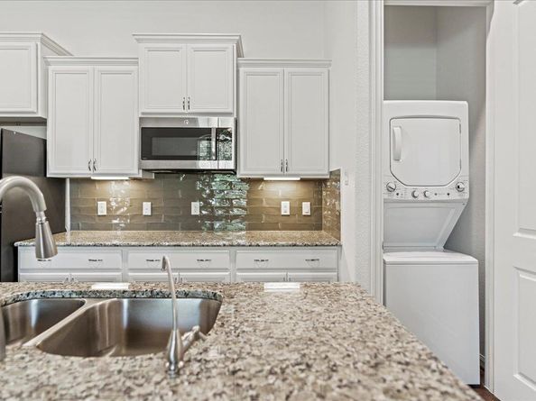 512 Blue Agave LN, Georgetown TX 78626