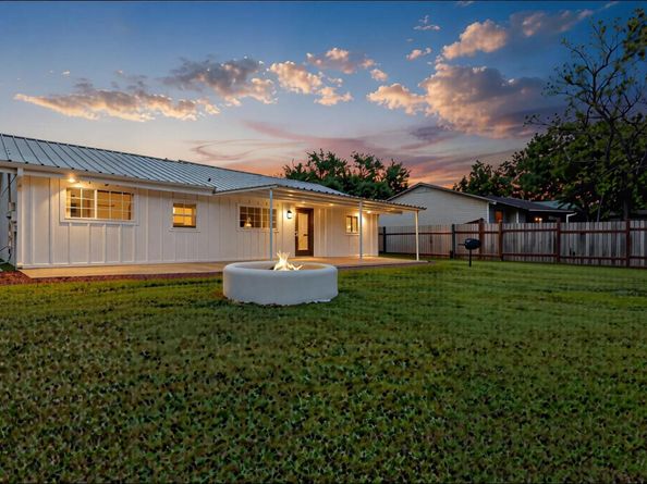 8007 Colony Loop DR, Austin TX 78724