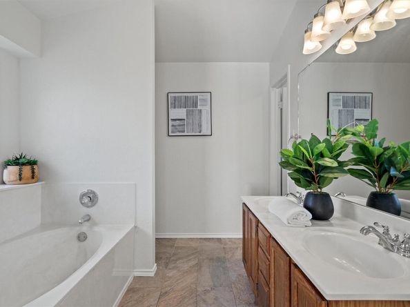 2602 Rainfall TRL, Cedar Park TX 78613