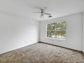 13401 Lamplight Village Ave, Austin TX 78727