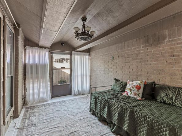 10916 B Crown Colony DR 3, Austin TX 78747