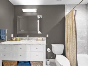 1809 W 10th ST, Austin TX 78703