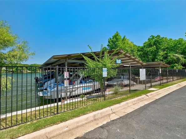 3800 Rivercrest DR C18, Austin TX 78746