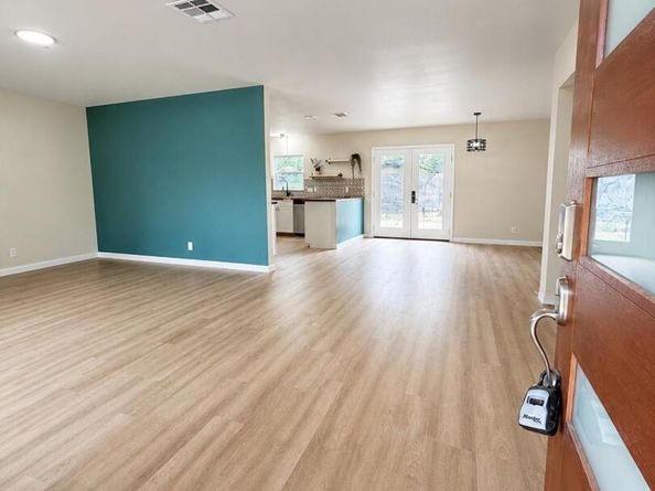 1807 Corona DR, Austin TX 78723