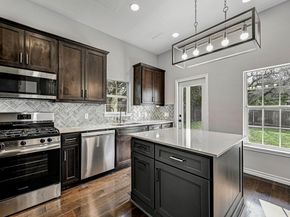 305 Augusta Cv, Point Venture TX 78645