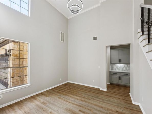 308 Calistoga CT, Austin TX 78732