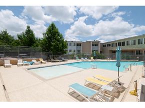 604 N Bluff DR 205, Austin TX 78745