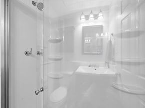 2605 Enfield RD 209, Austin TX 78703