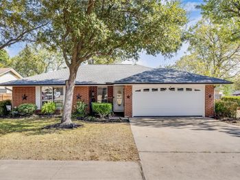 10103 Oak Hollow CIR