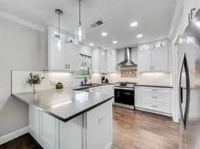 10103 Oak Hollow CIR, Austin TX 78758