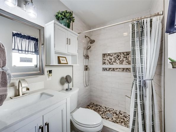 10103 Oak Hollow CIR, Austin TX 78758