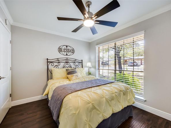 10103 Oak Hollow CIR, Austin TX 78758