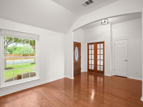 2206 Hayfield SQ, Pflugerville TX 78660