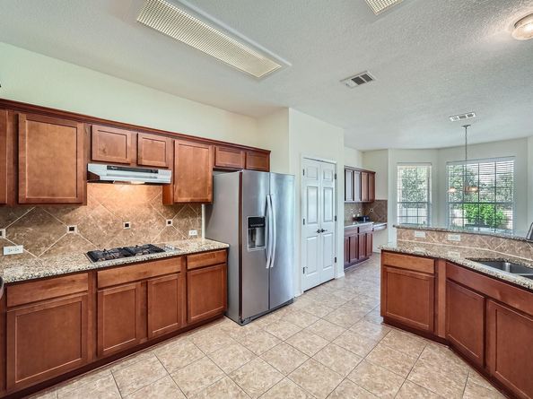 15508 Staked Plains LOOP, Austin TX 78717