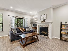 3839 Dry Creek DR 106, Austin TX 78731