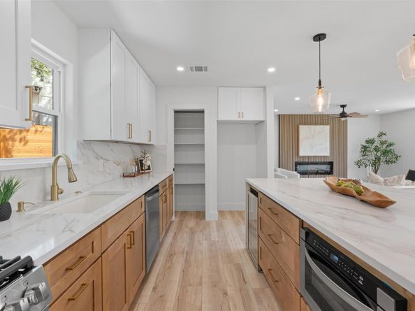5604 Overbrook DR, Austin TX 78723