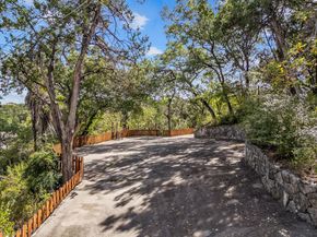 1302 Circle Ridge DR, West Lake Hills TX 78746