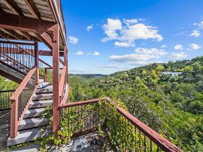 1302 Circle Ridge DR, West Lake Hills TX 78746