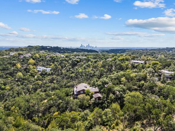 1302 Circle Ridge DR, West Lake Hills TX 78746