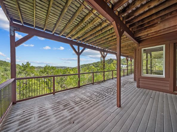 1302 Circle Ridge DR, West Lake Hills TX 78746